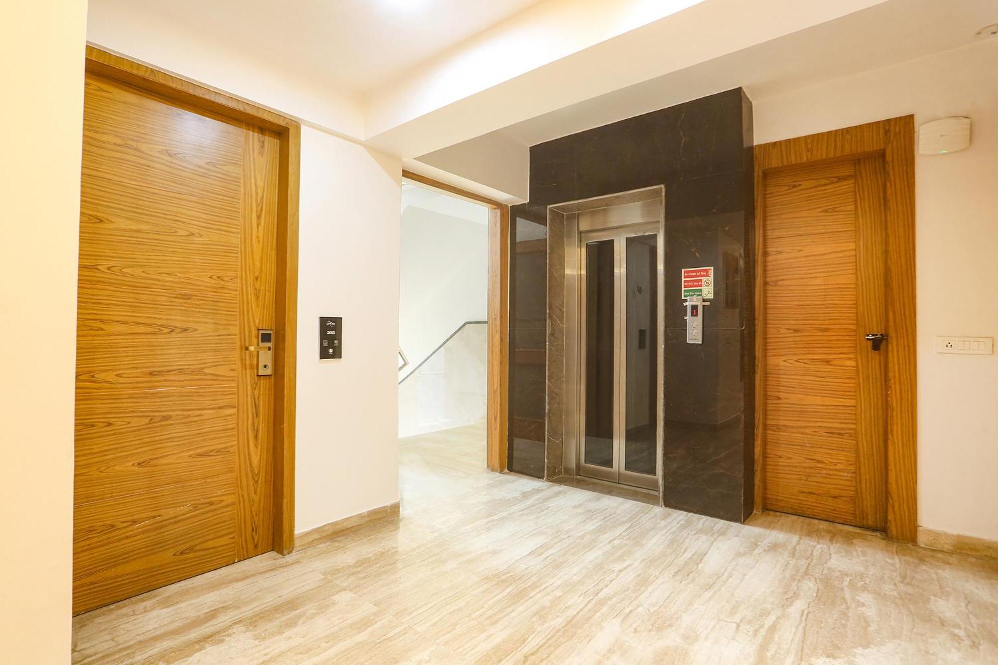 Fabhotel Prime Star 17 - Nr Yashobhoomi Convention Centre Delhi  Bagian luar foto