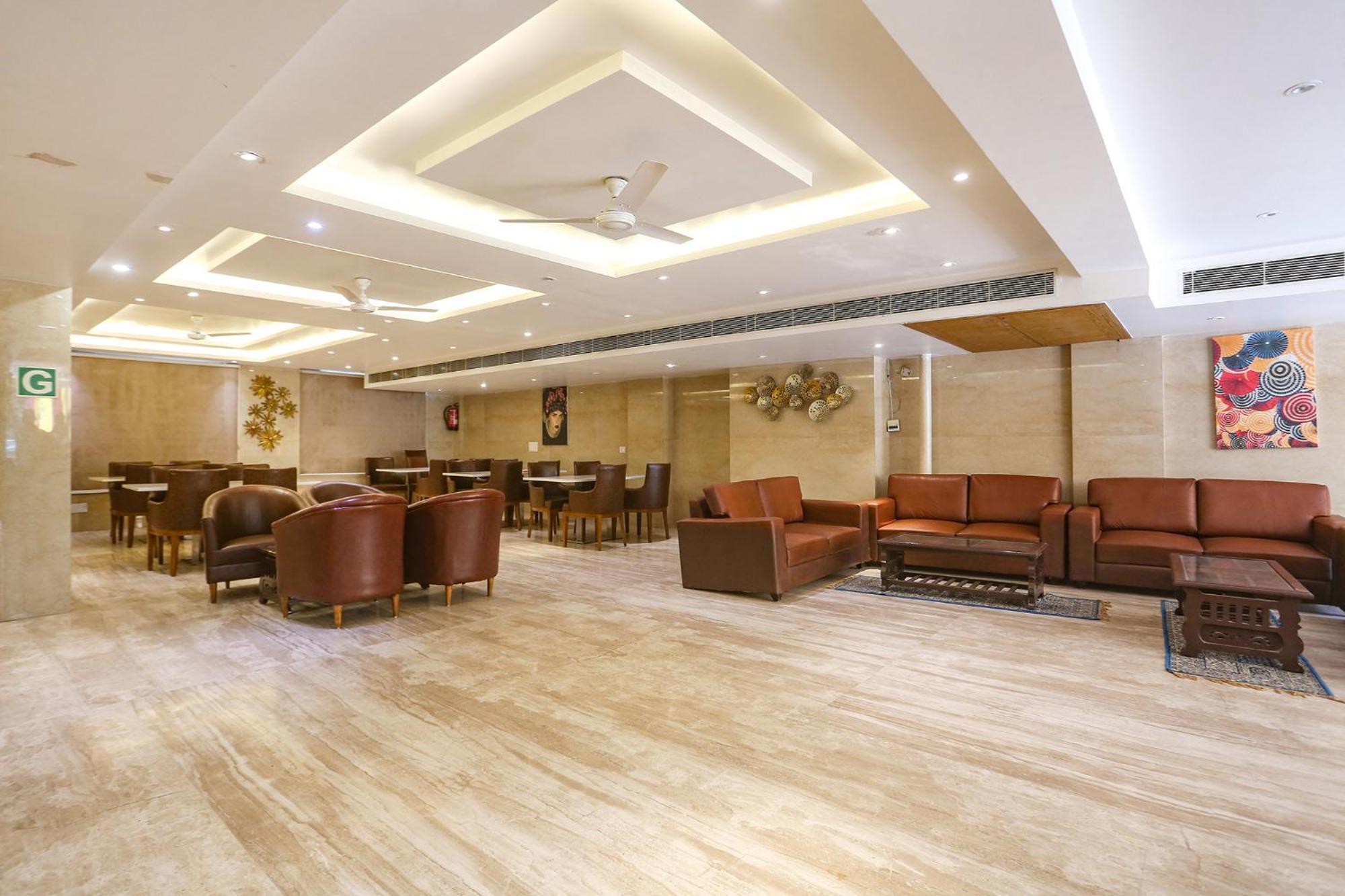 Fabhotel Prime Star 17 - Nr Yashobhoomi Convention Centre Delhi  Bagian luar foto