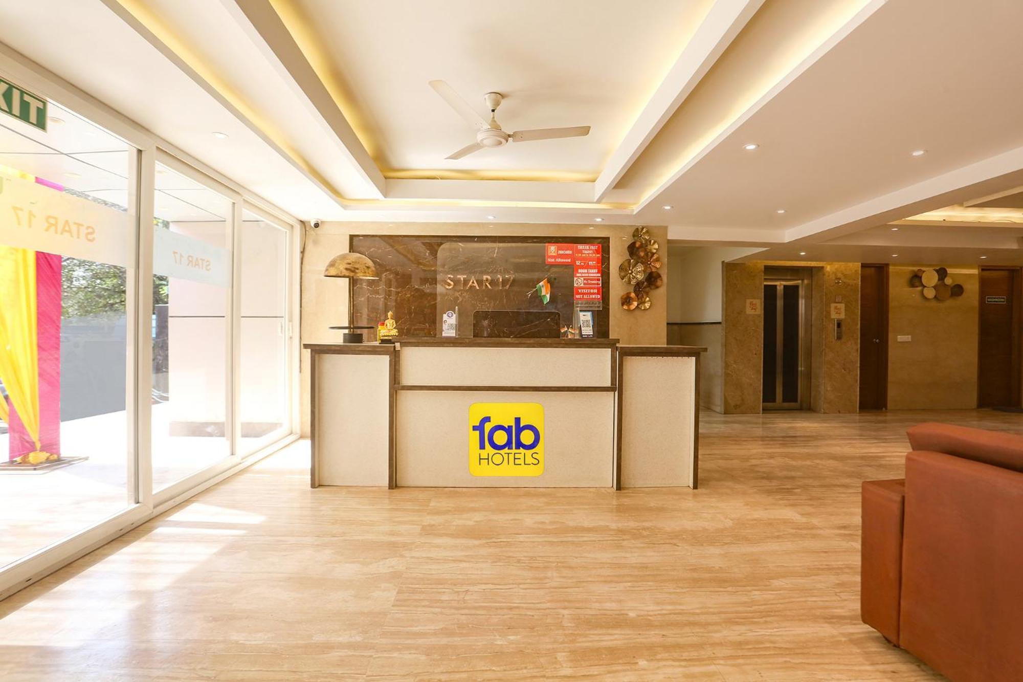 Fabhotel Prime Star 17 - Nr Yashobhoomi Convention Centre Delhi  Bagian luar foto